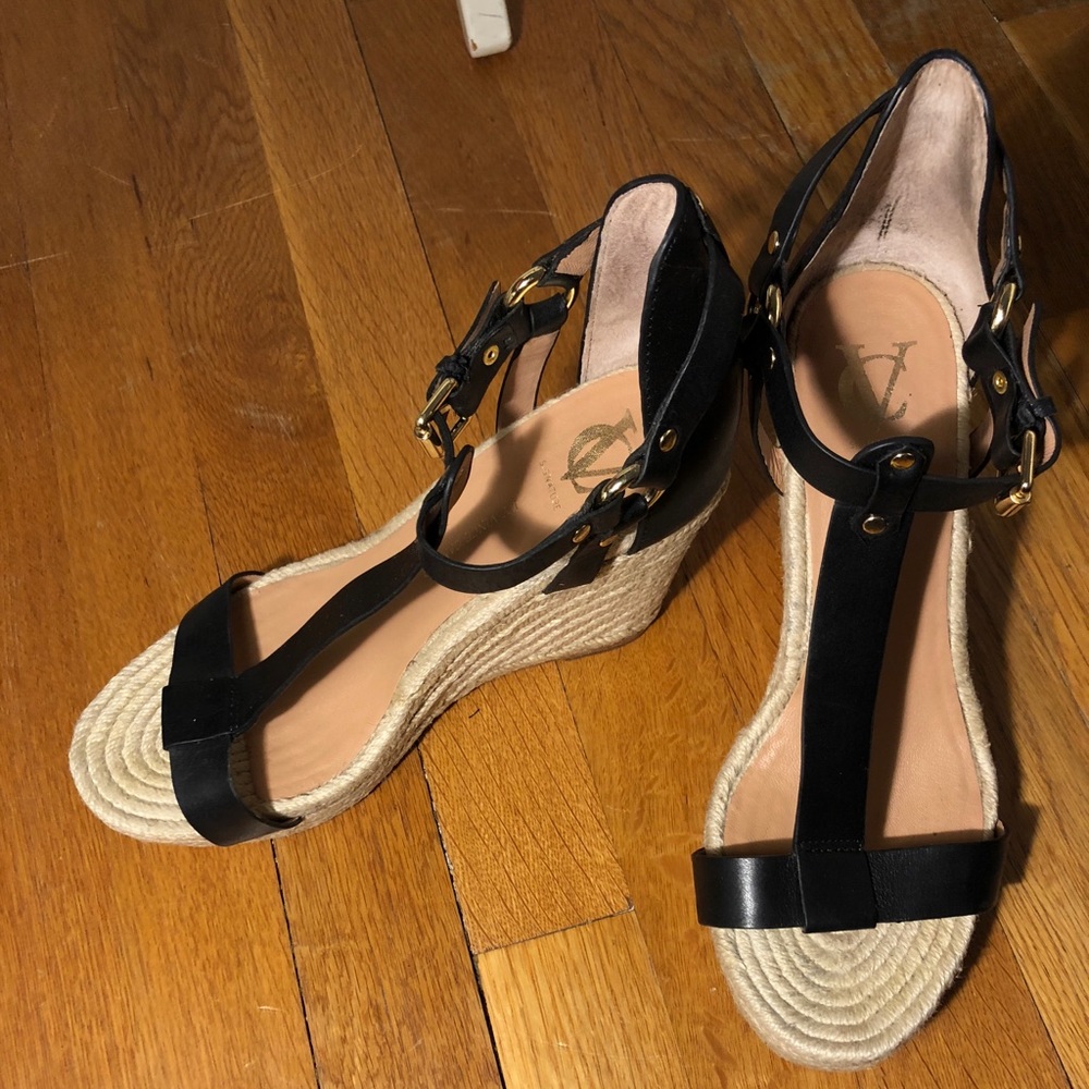 Vince Camuto wedged